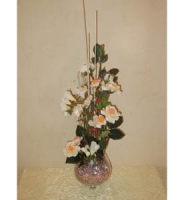 Compositions - Roses in a goblet.