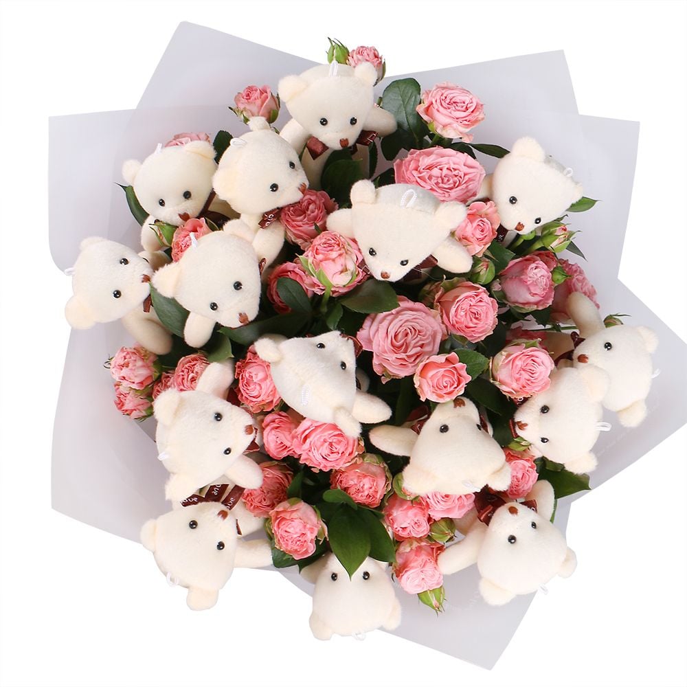 Bouquet with roses and teddies
