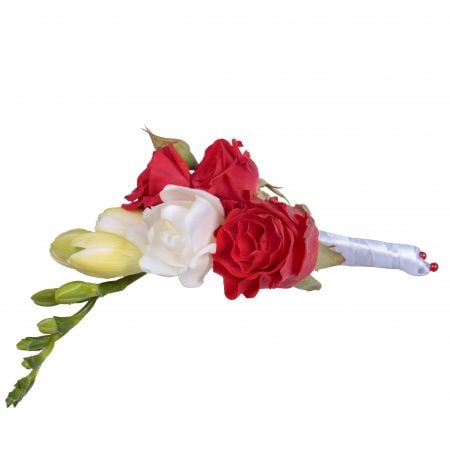 Order beautiful boutonniere of white and red shades. Delivery to any city!
