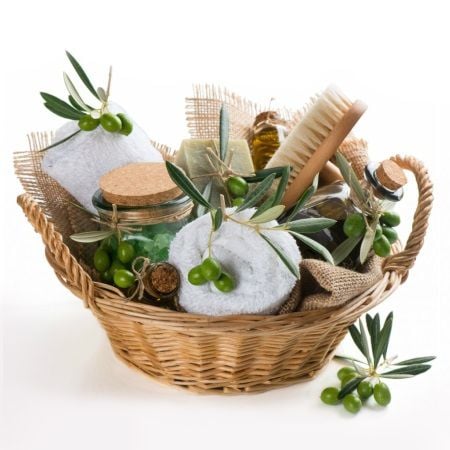 Product Basket with cosmetics «Olive»